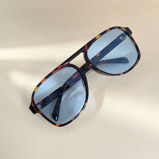 Classic Curve Oversized Sunglasses - Anew Couture