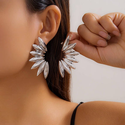 PUNK STYLE MINIMALIST FAN-SHAPED BURR EARRINGS_CWAJE1154: TYPE4 / (OS) 3 - Anew Couture